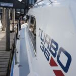 Fairline Turbo 36 - Wide side decks