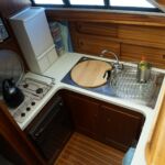 Broom 1070 - Galley with fitted appliances