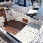 Relcraft 29 - Large cockpit