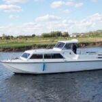 Relcraft 29 - Snowgoose on the River Trent