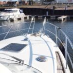 Aquador 32 - Forward deck