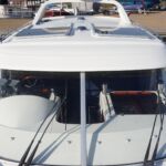 Aquador 32 - Large windscreen allows good visability