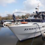 Horizon 43- Stainless Steel pulpit and fender baskets
