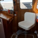 Colvic Beta 40 - Navigator seat with sliding side door access