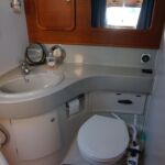 Broom 41 - Forward cabin ensuite
