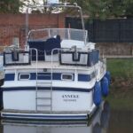 Stevens 1140 - Stern view with bathing platform and ladder