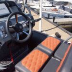 Highfield Sport 560 RIB - Helmseat