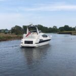 Broom 370 - Diamond Girl on the RIver Trent