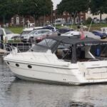 Fairline Targa 30 - Hinged radar arch makes inland waterways more accessible