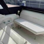 Regal 2665 - Cockpit seating