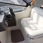 Double helm seat