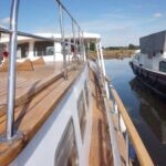 Stainless steel guard rails on the upper deck