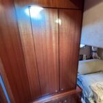 Galleon 390 - Midships wardrobe