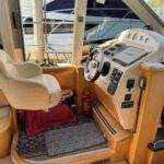 Haines 35 Sedan - Helmseat