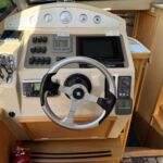 Haines 35 Sedan - Helmstation