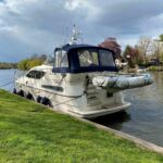 Broom 415 - Teak Lay steps and bathing platform (Dinghy NOT included)