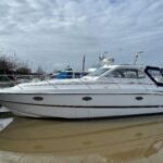 Hardy Seawings 355 - Tilly 2 at mooring