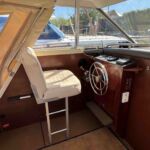 Freeman 27 - Helm seat