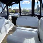 Regal 2565 - Flexible seat backrest alters seating layout in the cockpit