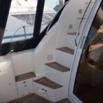 Sealine F34 - Integrated flybridge steps and gas locker
